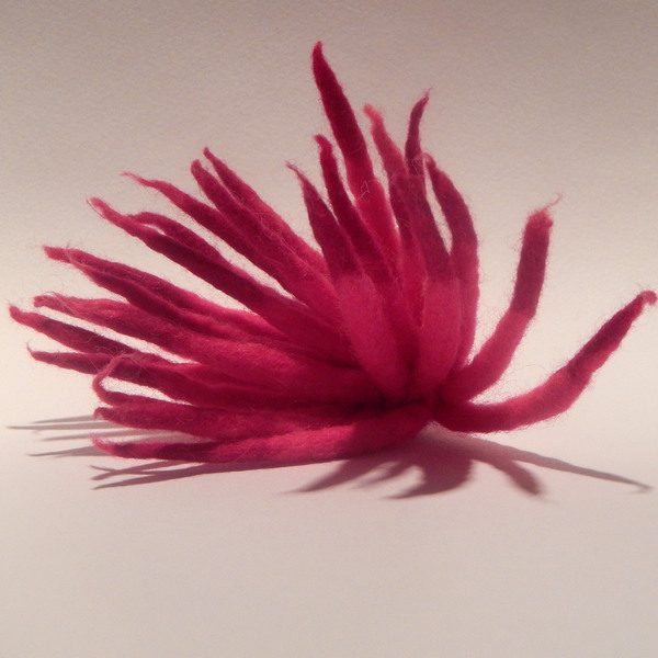 φούξια αχινός - καρφίτσα / fuchsia sea ​​urchin - pin - μαλλί, fashion