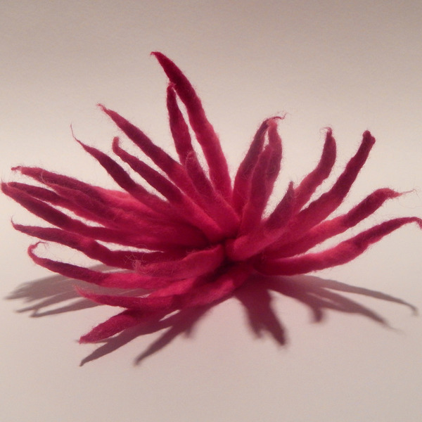 φούξια αχινός - καρφίτσα / fuchsia sea ​​urchin - pin - μαλλί, fashion - 2