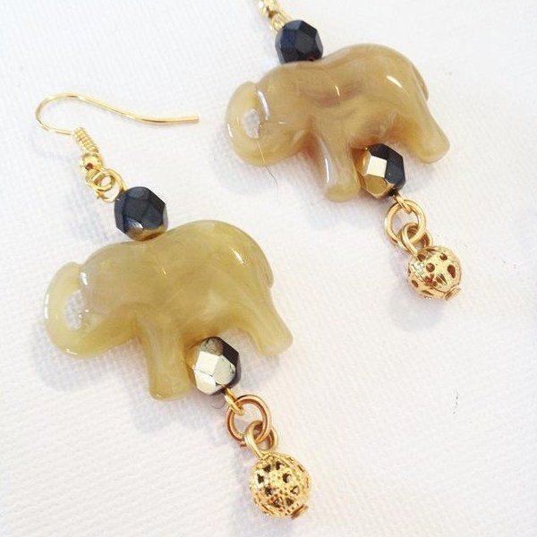 LARA ART Elephant earrings - handmade, fashion, charms, γυναικεία, ορείχαλκος, κρύσταλλα, πλαστικό, ακρυλικό, μέταλλο, χειροποίητα, faux bijoux, φθηνά - 4