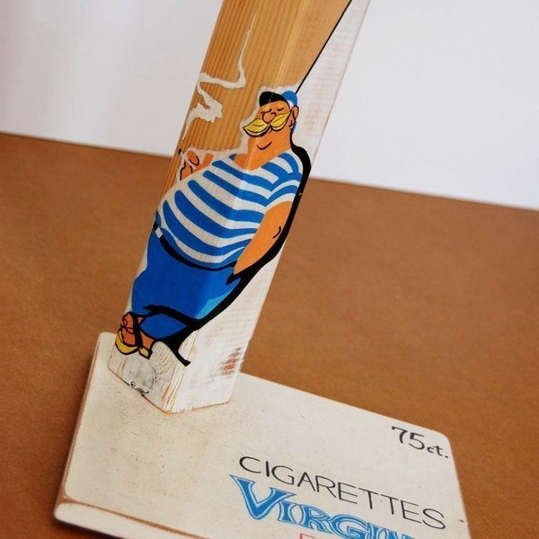 Vintage Virginie cigarettes advertisment - επιτραπέζιο φωτιστικό - ξύλο, vintage, ζωγραφισμένα στο χέρι, πορτατίφ, χειροποίητα, unique, ρετρό, πρωτότυπα δώρα, ξύλινα διακοσμητικά - 4