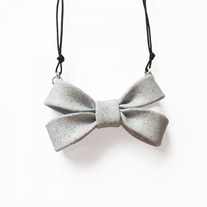 Bow necklace - φιόγκος, κερωμένα κορδόνια