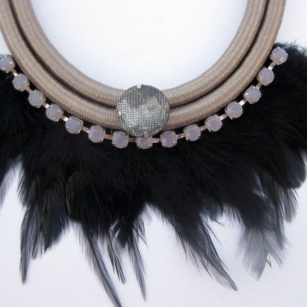 the Crow ( necklace) - statement, στρας, handmade, fashion, πέτρα, φτερό, φτερό, ακρυλικό, κορδόνια, χειροποίητα, rock - 2