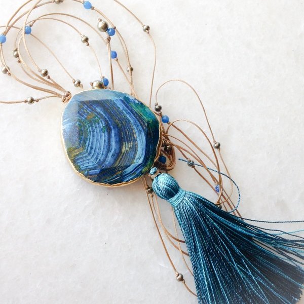Jasper pendant with turquoise tassel - μετάξι, πολύχρωμο, κερωμένα κορδόνια, μοναδικό, νεφρίτης, μακρύ, boho, ethnic