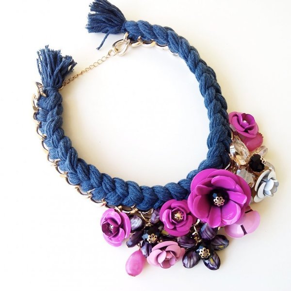 Flower necklace - 2