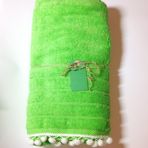 green towel - καλοκαίρι, πετσέτα, pom pom, set, παραλία, απαραίτητα καλοκαιρινά αξεσουάρ, σετ - 3