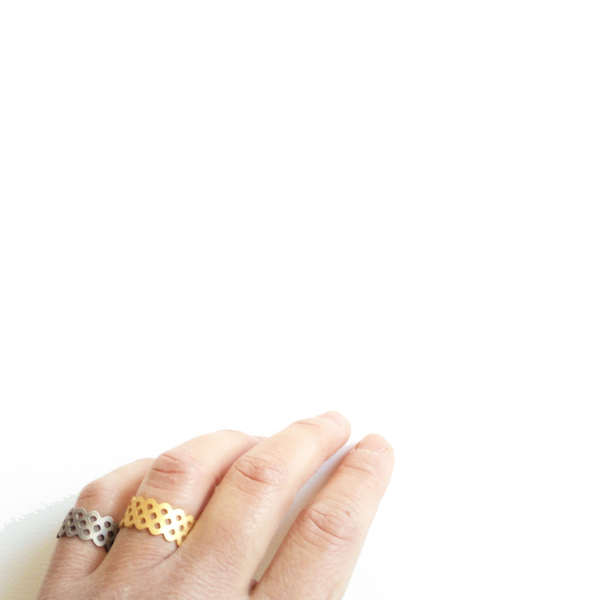 Lace motif, Δαχτυλίδι με μίνιμαλ σχέδιο, ασήμι 925, ανοιχτό δαχτυλίδι, μαύρο - chic, handmade, μονόχρωμες, design, μοναδικό, μοντέρνο, ασήμι 925, χειροποίητα - 2