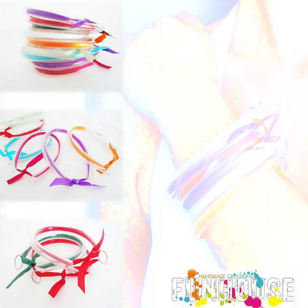 Πλαστικά βραχιόλια με χρωματιστές κορδέλες - κορδέλα, κορδέλα, handmade, πολύχρωμο, χρωματιστό, καλοκαιρινό, design, μοντέρνο, πλαστικό, δώρο, χειροποίητα - 3