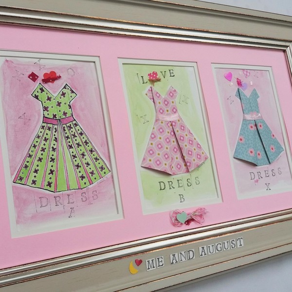 κάδρο "three vintage dresses" rose - ύφασμα, πίνακες & κάδρα, κορίτσι, χαρτί, δώρο, κορδόνια, δώρα για βάπτιση, παιδικό δωμάτιο, βρεφικά, παιδικά κάδρα