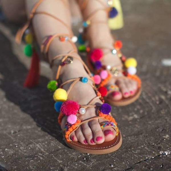 boho "ira sandals' - μαλλί, δέρμα, ημιπολύτιμες πέτρες, handmade, charms, χαολίτης, με φούντες, σανδάλι, pom pom, κορδόνια, χειροποίητα, boho, ethnic, gladiator, φλατ - 3