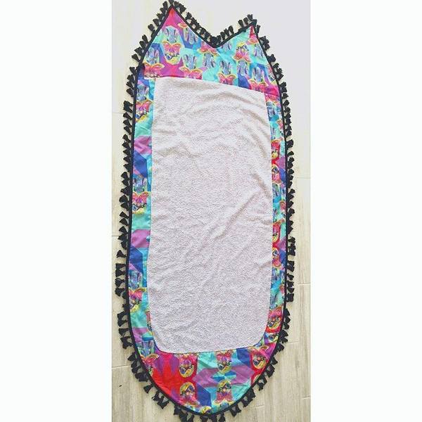 Surfboard Fatima beach towel with original print painted by Lara Melachrinou. - πολύχρωμο, χρωματιστό, μοναδικό, πίνακες & κάδρα, πετσέτα - 5