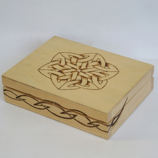 Ξύλινο κουτί για δύο τράπουλες - ξύλο, δώρο, κουτί, χειροποίητα, φελλός