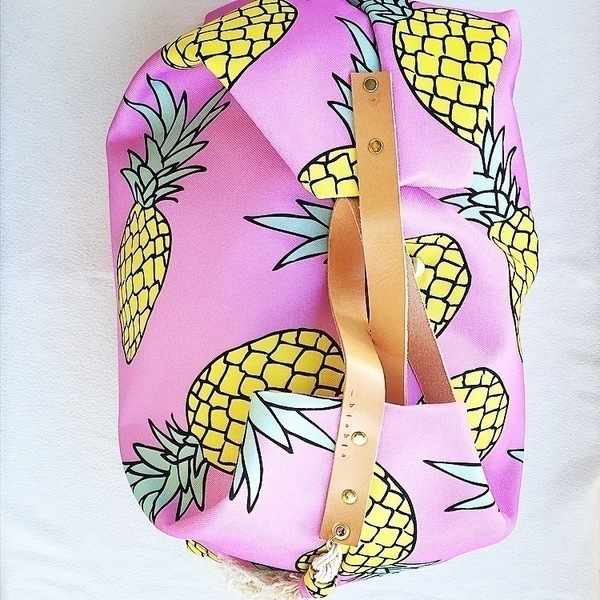 the ultimate summerish _blobag, stylish τσάντα θαλάσσης με χρωματιστό ύφασμα "ανανάς" - δέρμα, ύφασμα, καλοκαιρινό, γυναικεία, χιαστί, τσάντα, χειροποίητα, παραλία, θάλασσα, απαραίτητα καλοκαιρινά αξεσουάρ, must, θαλάσσης - 3