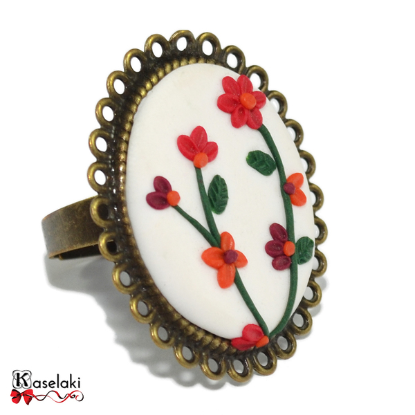 White 'n' red flowers oval ring - πολύχρωμο, καλοκαιρινό, vintage, καλοκαίρι, λουλούδια, αγάπη, πηλός, μέταλλο - 3