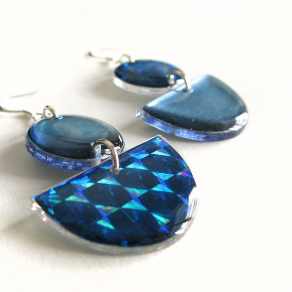 Μπλε σκουλαρίκια - γυαλί, γεωμετρικά σχέδια, plexi glass, κρεμαστά - 3