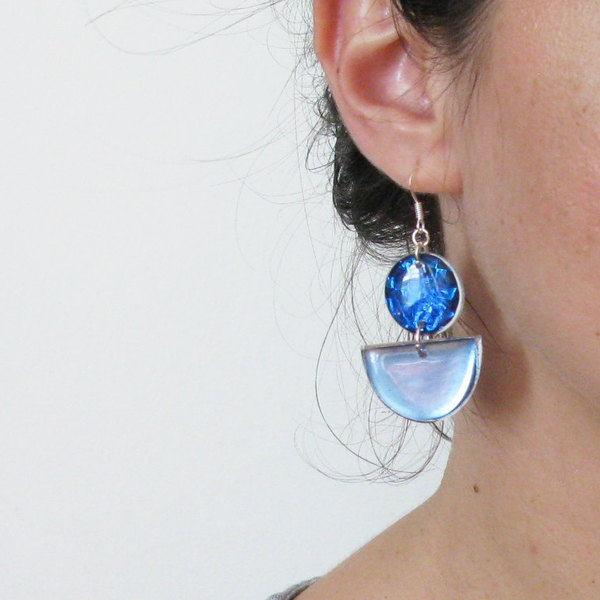 Μπλε σκουλαρίκια - γυαλί, γεωμετρικά σχέδια, plexi glass, κρεμαστά - 5