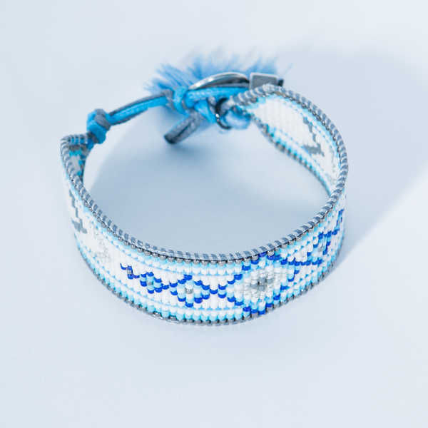Blue sea boho bracelet, έθνικ βραχιόλι σε ελληνικά χρώματα ραμμένο στον αργαλειό με χάντρες - chic, handmade, καλοκαιρινό, μοναδικό, γυναικεία, κορδόνια, χειροποίητα, χάντρες, boho