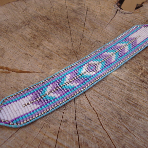 Purple boho bracelet, έθνικ λιλά βραχιόλι με χάντρες στον αργαλειό - chic, handmade, μοναδικό, μοντέρνο, κορδόνια, χειροποίητα, χάντρες, boho - 2