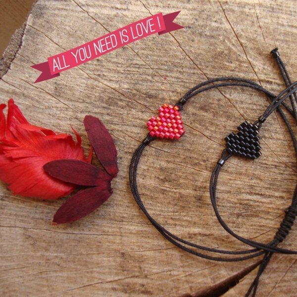 Heart bracelet, βραχιόλι με καρδούλα από χάντρες - chic, handmade, μοναδικό, γυναικεία, καρδιά, δώρο, κορδόνια, χειροποίητα, χάντρες - 3