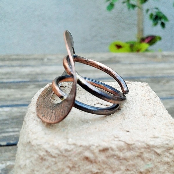 Double band copper ring, χειροποίητο μοναδικό δαχτυλίδι από χαλκό - statement, chic, handmade, χαλκός, δαχτυλίδι, δαχτυλίδια, χειροποίητα, boho - 4