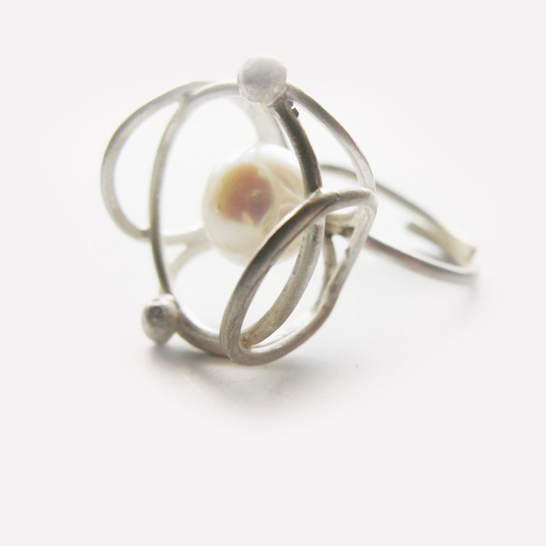Δαχτυλίδι με μαργαριτάρι /Big Pearl silver ring - statement, ασήμι, chic, handmade, fashion, μαργαριτάρι, γυναικεία, chevalier, customized, δαχτυλίδι, χειροποίητα