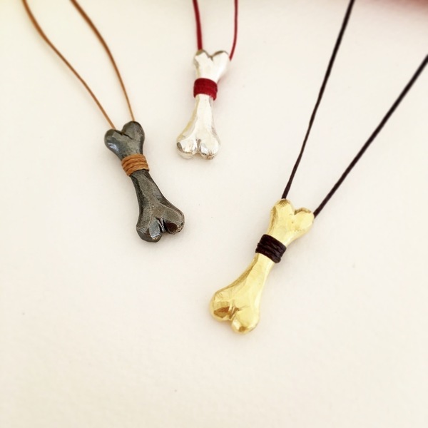 "the bone pendant" - statement, chic, κερωμένα κορδόνια, ορείχαλκος, χάντρες - 2