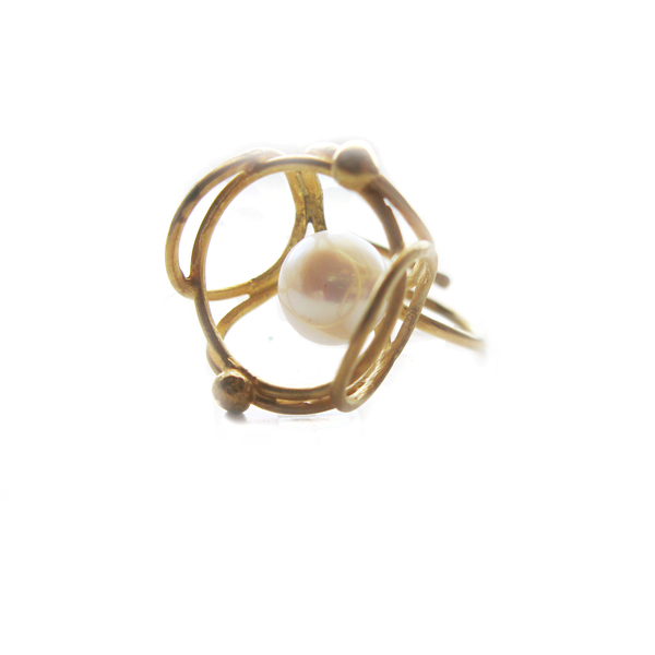 Χειροποίητο δαχτυλίδι με μαργαριτάρι & επιχρύσωση / Gold pearl ring - statement, ασήμι, ημιπολύτιμες πέτρες, handmade, μαργαριτάρι, επιχρυσωμένα, επιχρυσωμένα, χρυσό, ασήμι 925, customized, street style, δαχτυλίδι, δαχτυλίδια, χειροποίητα, εντυπωσιακά, εντυπωσιακό, δωράκι, must αξεσουάρ, must, μεγάλα
