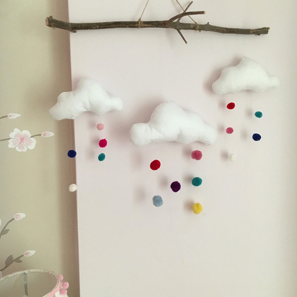Ξύλινο διακοσμητικό "χρωματιστά σύννεφα" - διακοσμητικό, ξύλο, τσόχα, pom pom, μόμπιλε, για παιδιά - 3