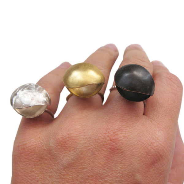 Aσημένιο δαχτυλίδι με οξέιδωση/ Μεγάλο ασημένιο δαχτυλίδι/statement silver ring - statement, ασήμι, chic, handmade, μοναδικό, μοντέρνο, γυναικεία, chevalier, ασήμι 925, κορίτσι, δώρο, customized, street style, δαχτυλίδι, δαχτυλίδια, χειροποίητα, εντυπωσιακά, δώρα γάμου, εντυπωσιακό, δώρα, καθημερινό, all day, δωράκι, είδη δώρου, must αξεσουάρ, must, ασημένια, γενέθλια, birthday, γυναίκα, casual, μεγάλα, αυξομειούμενα - 4