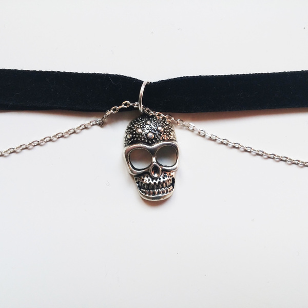 Choker - Skull black - αλυσίδες, charms, ιδιαίτερο, γυναικεία, δώρο, μέταλλο, τσόκερ, βελούδο, gothic style, must αξεσουάρ, rock, αυξομειούμενα
