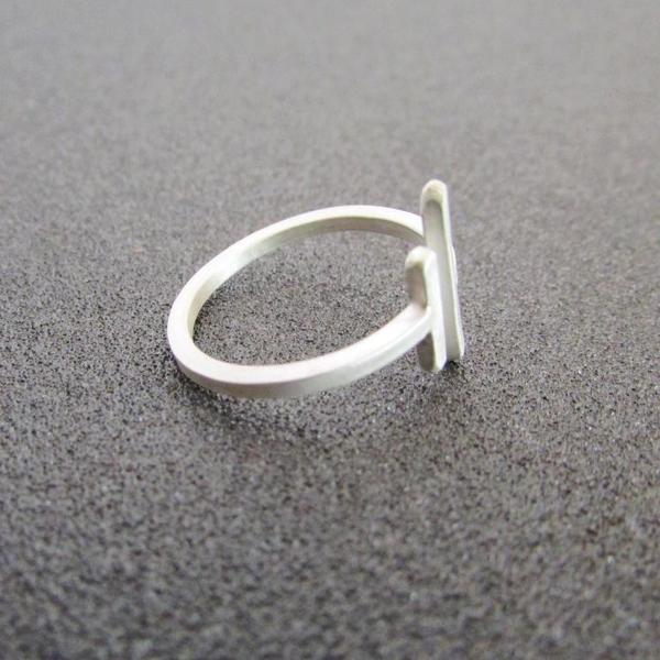 Ασημένιο δαχτυλίδι με παράλληλες μπάρες - ασήμι, δαχτυλίδι, γεωμετρικά σχέδια, δαχτυλίδια, minimal, ασημένια, βεράκια - 3