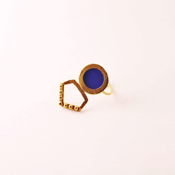 Hazelnut II ring δαχτυλίδι απο ορειχαλκο επιχρυσωμενο με σμάλτο Serendipia collection - επιχρυσωμένα, επιχρυσωμένα, ορείχαλκος, σμάλτος, μέταλλο, δαχτυλίδι, δαχτυλίδια, χειροποίητα