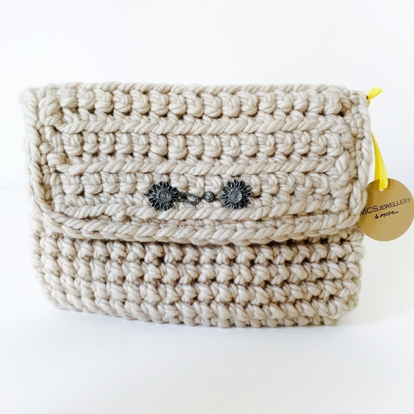 Chic wool clutch - μαλλί, μαλλί, ύφασμα, βραδυνά, επιχρυσωμένα, clutch, βελονάκι