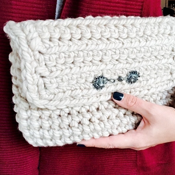 Chic wool clutch - μαλλί, μαλλί, ύφασμα, βραδυνά, επιχρυσωμένα, clutch, βελονάκι - 4