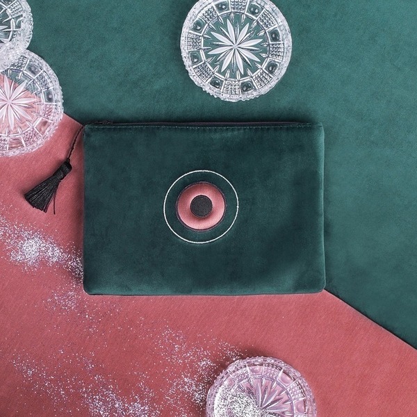 Miss Green Velvet - Vevlet Envelope Bag by Christina Malle - πορτοφολάκι, βελούδο, μάτι - 3
