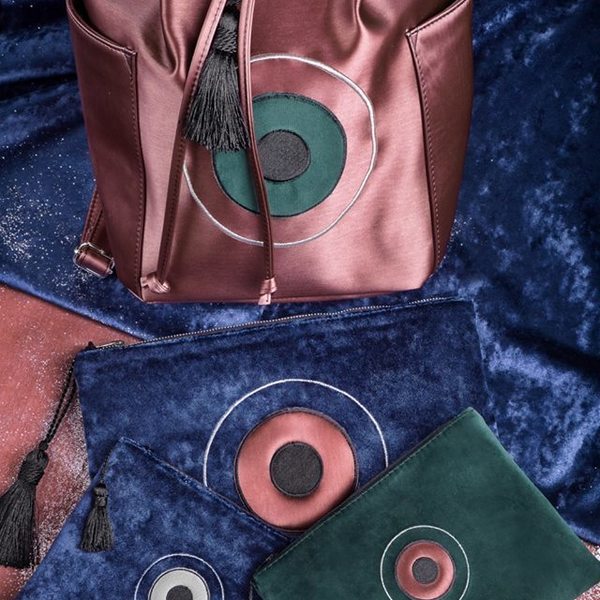 Madam Blue Velvet - Velvet Clutch Bag by Christina Malle - φάκελοι, με φούντες, τσάντα, βελούδο - 3