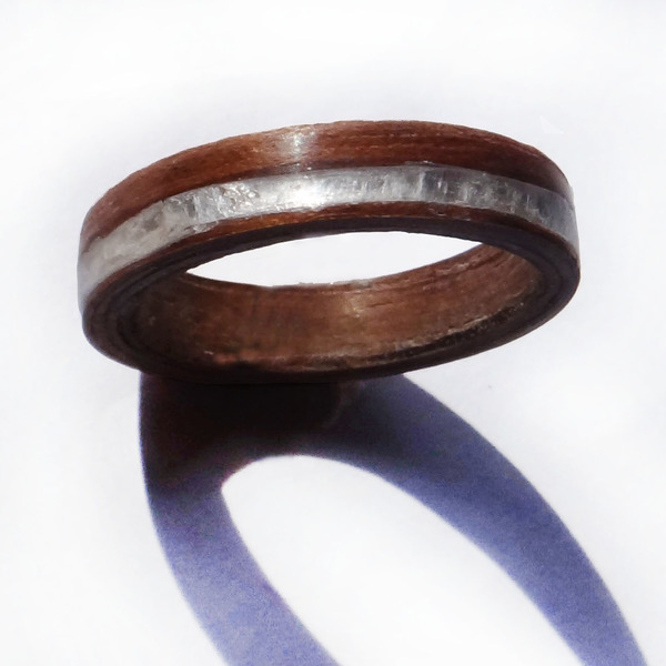 Ξύλινο Δαχτυλίδι Μοσχοβίτη - ξύλο, κρύσταλλα, δαχτυλίδι, χειροποίητα, minimal, ξύλινο, βεράκια, σταθερά
