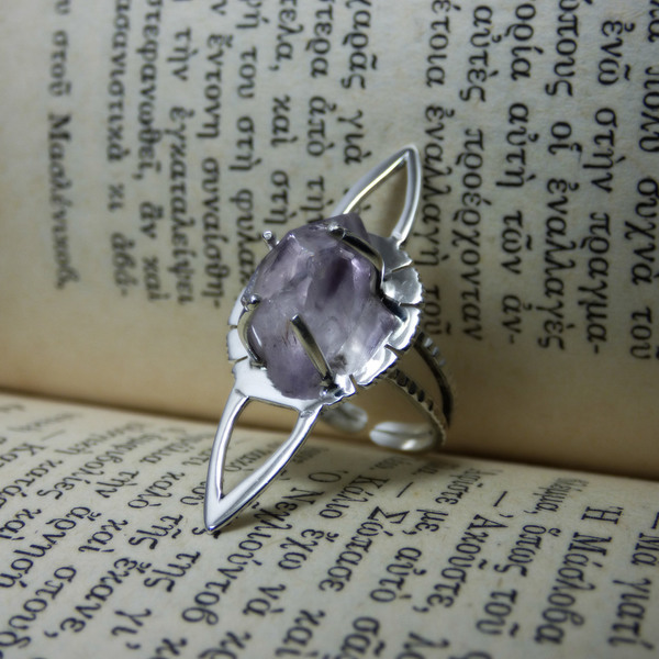 "Crystal amethyst ring" - Χειροποίητο Επάργυρο δαχτυλίδι με ορυκτό Κρύσταλλο Αμέθυστου! - ημιπολύτιμες πέτρες, ημιπολύτιμες πέτρες, chic, handmade, βραδυνά, fashion, καλοκαιρινό, vintage, design, ιδιαίτερο, μοναδικό, μοντέρνο, αμέθυστος, γυναικεία, sexy, ανοιξιάτικο, σύρμα, χειμωνιάτικο, επάργυρα, donkey, gothic style, δαχτυλίδι, γεωμετρικά σχέδια, δαχτυλίδια, χειροποίητα, romantic, minimal, απαραίτητα καλοκαιρινά αξεσουάρ, κλασσικά, personalised, γυναίκα, unisex, boho, ethnic, rock, αυξομειούμενα - 3