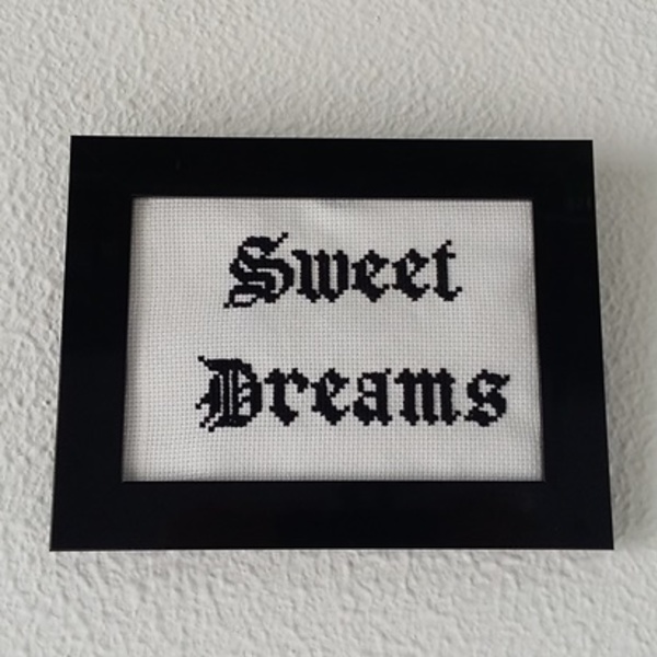 Κέντημα σε κορνίζα "Sweet Dreams" - κεντητά, πίνακες & κάδρα, χειροποίητα, δωμάτιο
