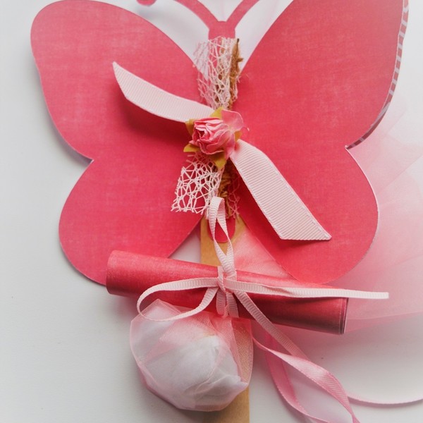 Προσκλητήριο "Πεταλούδα_2" - κορδέλα, στρας, ξύλο, χαρτί, λουλούδια, πεταλούδα, νονά, δώρα για βάπτιση, μαμά, λουλούδι, πεταλούδες, βάπτιση, βάπτισης - 5
