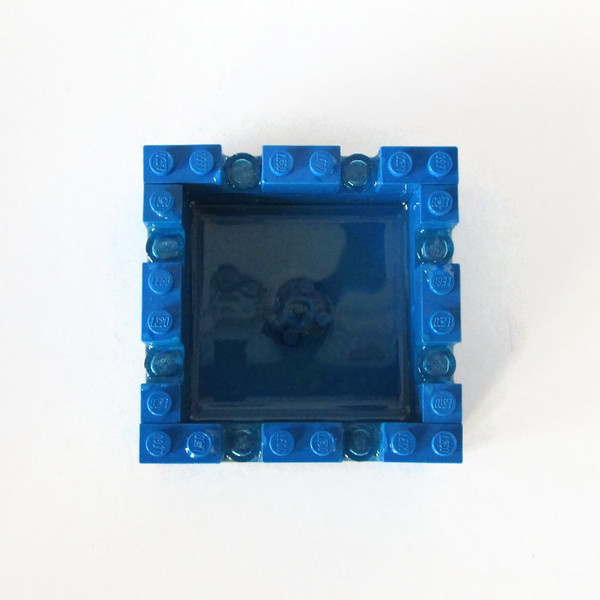 Μικρό Τασάκι μπλε από τουβλάκια τετράγωνο - handmade, διακοσμητικό, γυαλί, ιδιαίτερο, μοναδικό, μοντέρνο, ανδρικά, πλαστικό, δώρο, χειροποίητα, δώρα, δωράκι, είδη διακόσμησης, είδη δώρου - 2