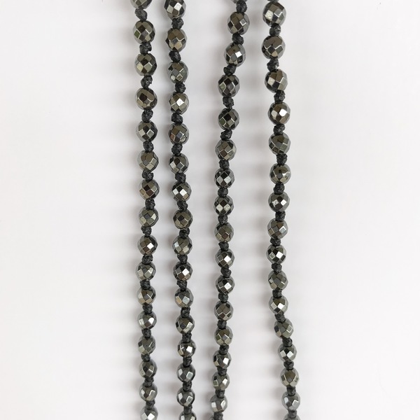 Feather pendant with hematite - handmade, κερωμένα κορδόνια, μοναδικό, κρύσταλλα, μακρύ, αιματίτης, κολιέ, χειροποίητα, must αξεσουάρ, unique - 4