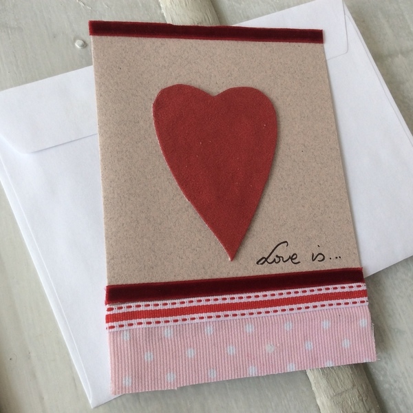 Heart..χειροποίητη κάρτα με καρδιά από βελούδο! - καρδιά, αγάπη, βελούδο, δωράκι, βαμβακερές κορδέλες - 4