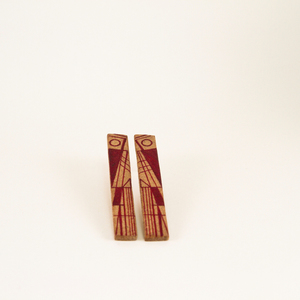 Ξύλινα σκουλαρίκια με γεωμετρικό μοτίβο "Fossanova" - statement, ξύλο, μοντέρνο, σκουλαρίκια, γεωμετρικά σχέδια, minimal - 2