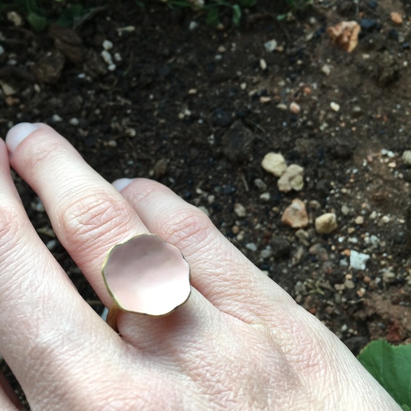 Δαχτυλίδι χειροποίητο ορειχάλκινο με ροζ σμάλτο - μονόχρωμες, μοντέρνο, ορείχαλκος, ακρυλικό, δαχτυλίδι, χειροποίητα - 4