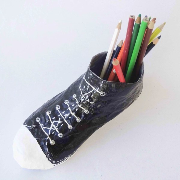 παπιέ μασέ μολυβοθήκη παπούτσι μποτάκι - handmade, διακοσμητικό, παιχνίδι, χαρτί, δώρο, σχολικό, ακρυλικό, πρωτότυπο, χειροποίητα, είδη διακόσμησης, για παιδιά - 4