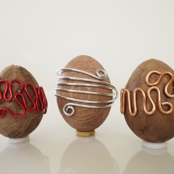 Πασχαλινό διακοσμητικό αυγό με κόκκινο αλουμίνιο - διακοσμητικό, μοναδικό, αλουμίνιο, δώρο, χειροποίητα, είδη διακόσμησης, είδη δώρου, αυγό - 5