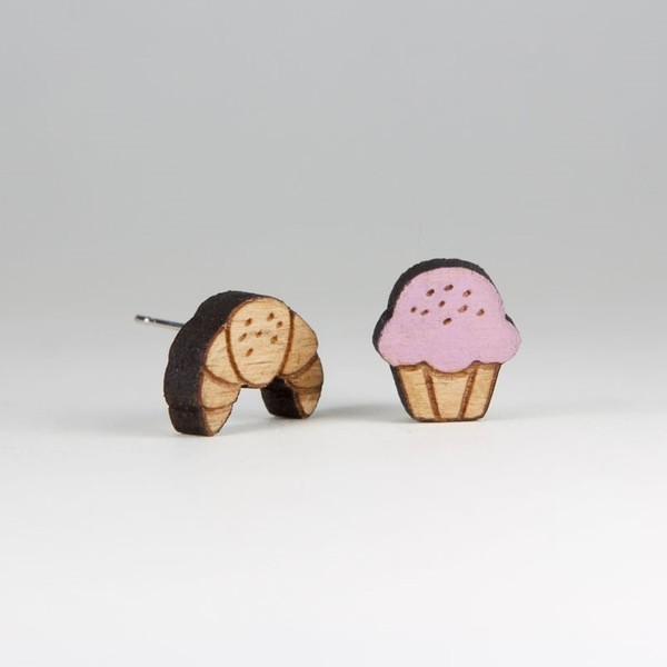 Ξύλινα Σκουλαρίκια - Studs- Muffin - Croissant - handmade, ξύλο, καλοκαιρινό, μοντέρνο, επάργυρα, χειροποίητα, romantic, καρφωτά - 2