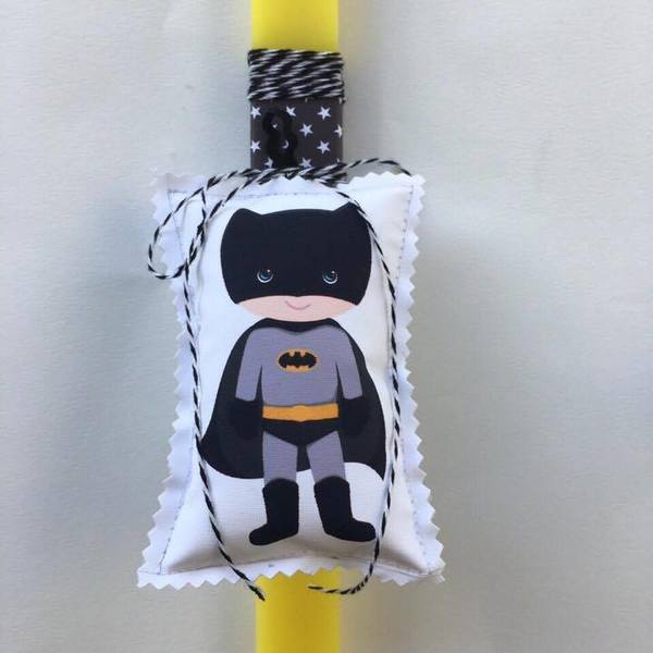 Λαμπάδα με μαξιλαράκι σούπερ ήρωας (Batman) - καμβάς, λαμπάδες, κερί, για παιδιά, μαξιλάρια