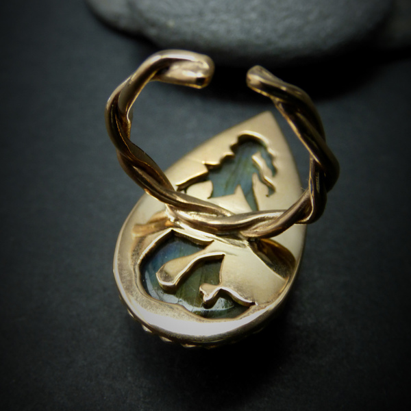 " Gold Labradorite dream " - Xειροποίητο επίχρυσο δαχτυλίδι με Λαβραδορίτη! - ημιπολύτιμες πέτρες, ημιπολύτιμες πέτρες, chic, handmade, βραδυνά, fashion, καλοκαιρινό, vintage, κλασσικό, design, ιδιαίτερο, μοναδικό, μοντέρνο, γυναικεία, επιχρυσωμένα, ορείχαλκος, sexy, ανοιξιάτικο, σύρμα, δάκρυ, donkey, δαχτυλίδι, δαχτυλίδια, χειροποίητα, romantic, απαραίτητα καλοκαιρινά αξεσουάρ, κλασσικά, γυναίκα, boho, ethnic - 3