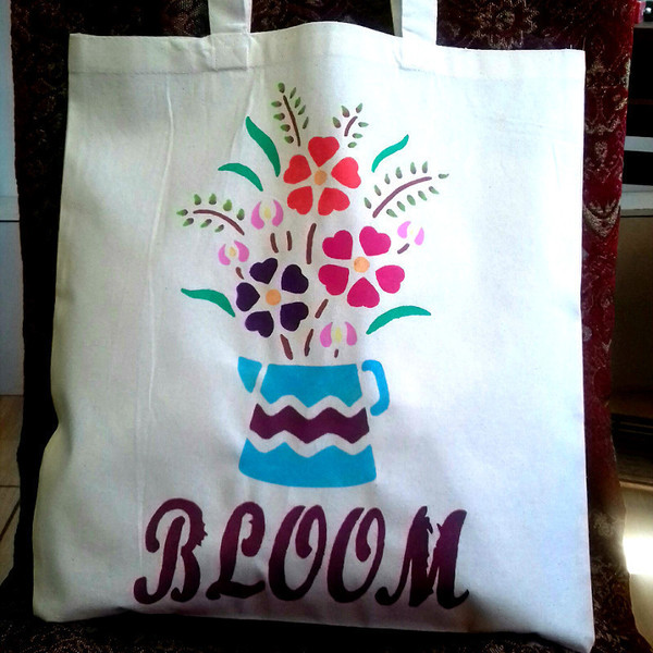 Τσάντα tote Bloom - ύφασμα, ύφασμα, βαμβάκι, handmade, ζωγραφισμένα στο χέρι, γυναικεία, λουλούδια, τσάντα, χειροποίητα, all day, must αξεσουάρ, must, γυναίκα - 2